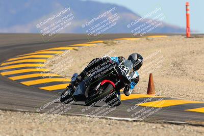 media/Oct-09-2022-SoCal Trackdays (Sun) [[95640aeeb6]]/Turn 12 (140pm)/